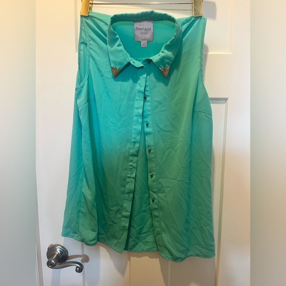 Mint green sheer button down sleeveless shirt